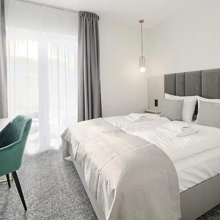 Lägenhet Sun & Snow, Apartamenty Na Spokojnej *