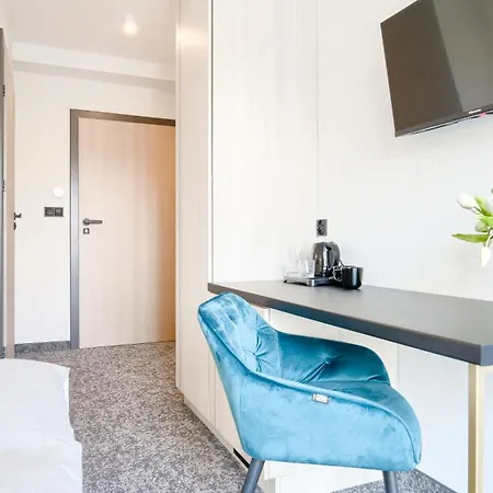 Lägenhet Sun & Snow, Apartamenty Na Spokojnej Kołobrzeg